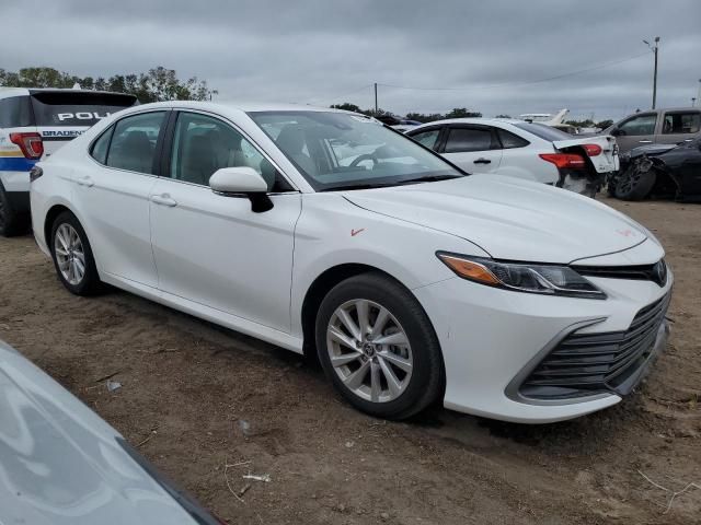 2024 Toyota Camry LE