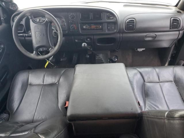 2000 Dodge RAM 2500