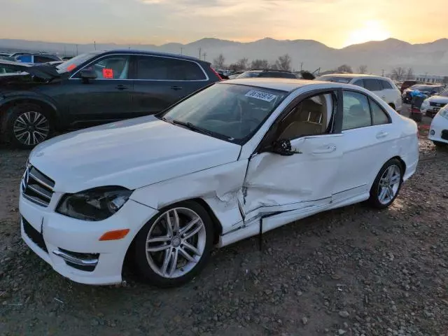 2014 Mercedes-Benz C 300 4matic