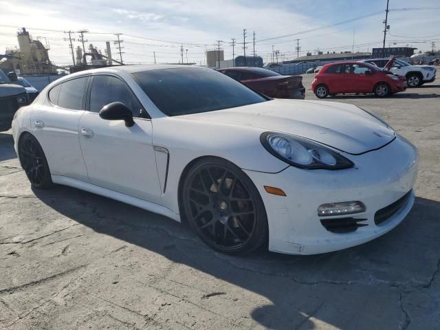 2011 Porsche Panamera 2