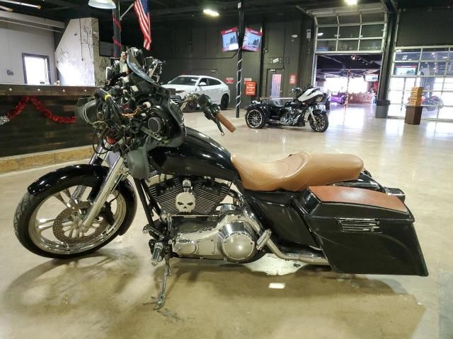 2006 Harley-Davidson Flhxi