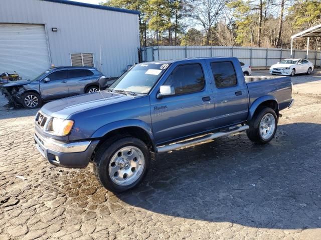 2000 Nissan Frontier Crew Cab XE