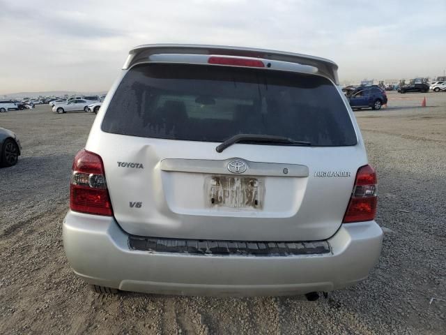 2004 Toyota Highlander Base