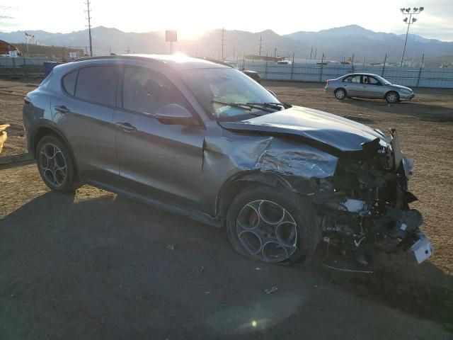 2018 Alfa Romeo Stelvio Sport