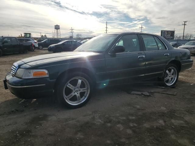 1998 Ford Crown Victoria LX