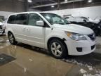 2010 Volkswagen Routan SE