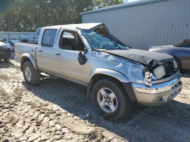 2000 Nissan Frontier Crew Cab XE