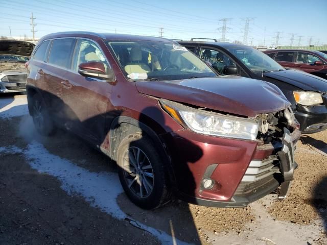 2019 Toyota Highlander SE