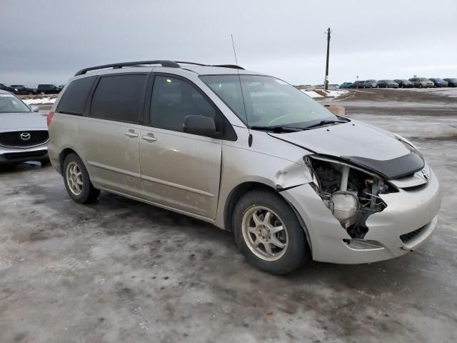 2010 Toyota Sienna CE