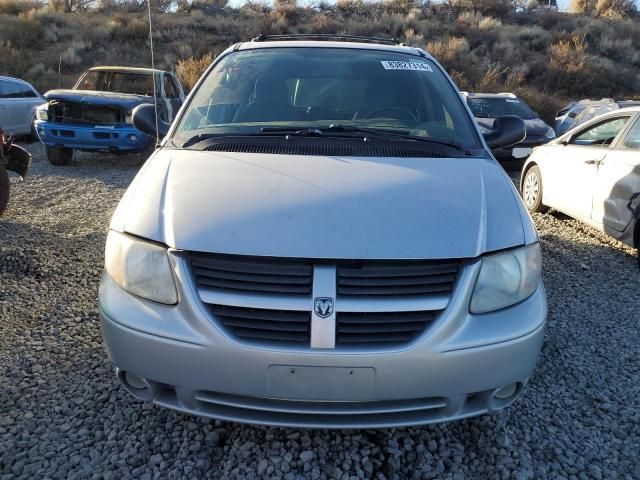 2005 Dodge Grand Caravan SXT