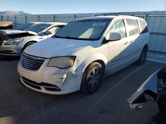 2013 Chrysler Town & Country Touring