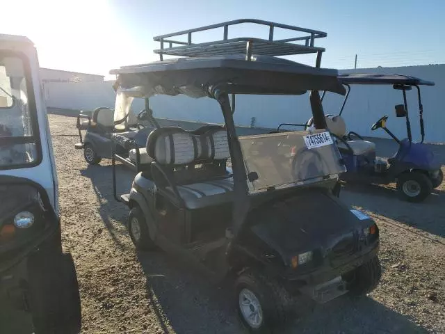 2010 Golf Cart