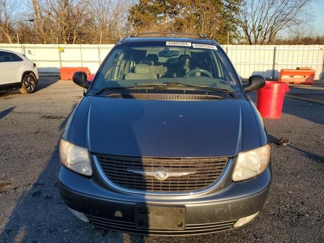 2002 Chrysler Town & Country Limited