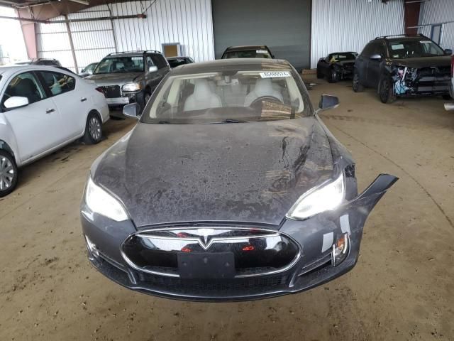 2013 Tesla Model S