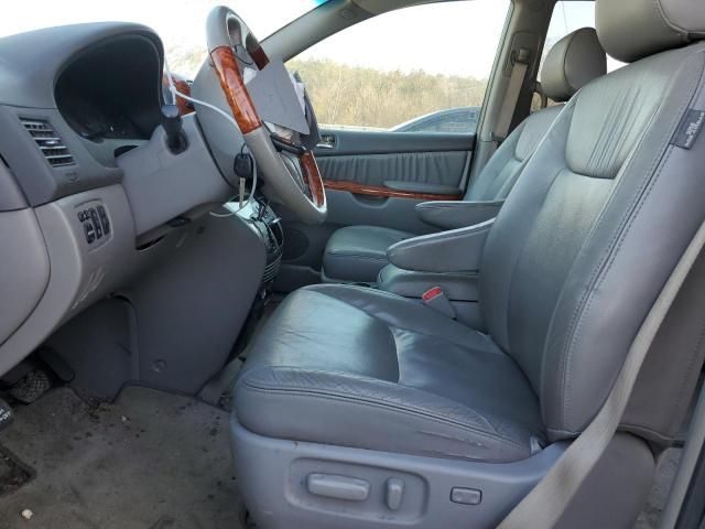 2008 Toyota Sienna XLE