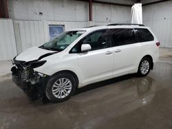 2017 Toyota Sienna XLE en venta en Albany, NY