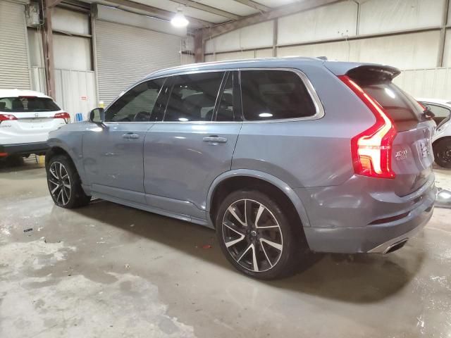 2020 Volvo XC90 T6 Momentum