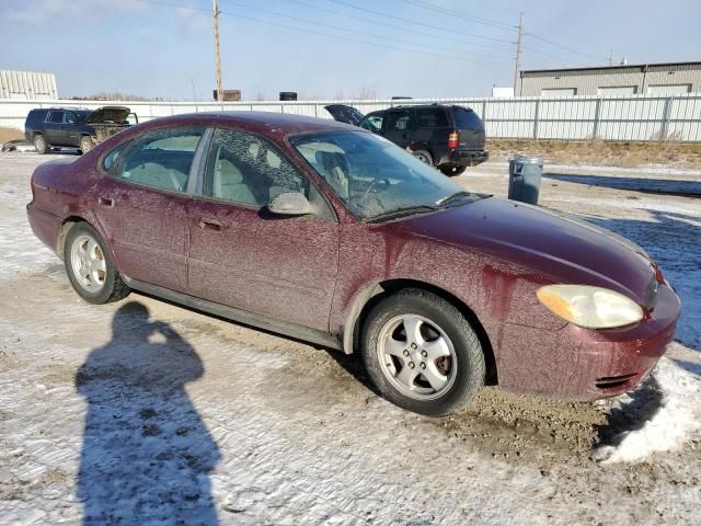 2005 Ford Taurus SE