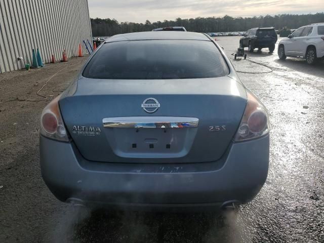 2010 Nissan Altima Base