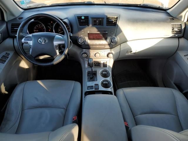 2011 Toyota Highlander Base