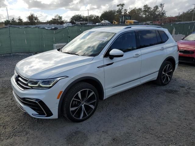 2023 Volkswagen Tiguan SEL R-LINE Black