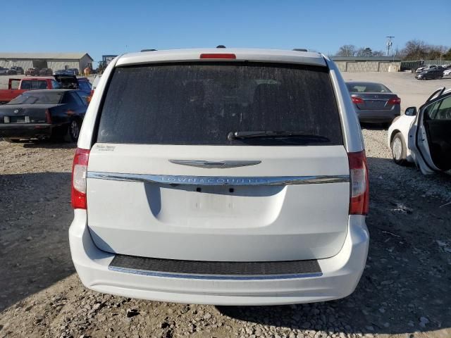 2015 Chrysler Town & Country Touring