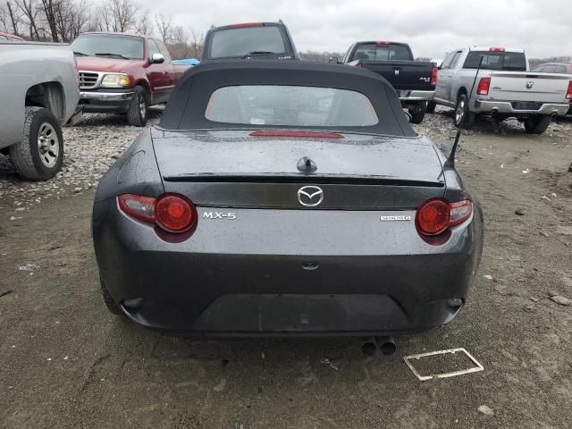 2021 Mazda MX-5 Miata Club