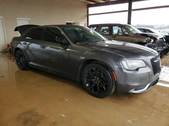 2019 Chrysler 300 Touring