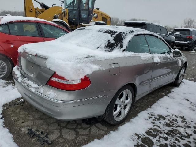 2005 Mercedes-Benz CLK 320