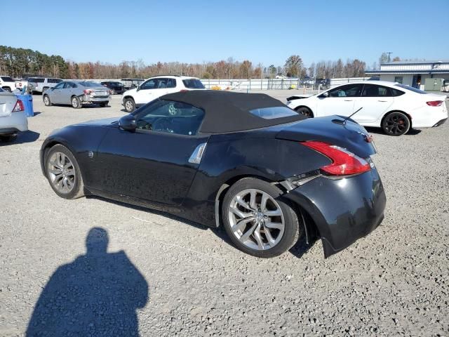 2014 Nissan 370Z Base