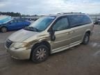 2006 Chrysler Town & Country Touring