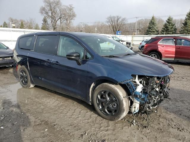 2023 Chrysler Pacifica Hybrid Limited