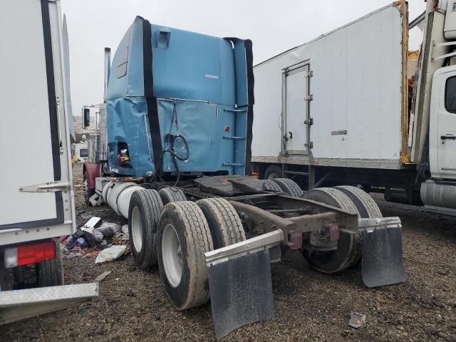 2004 Freightliner Conventional FLD132 XL Classic