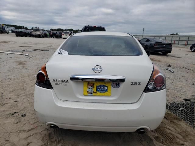 2010 Nissan Altima Base