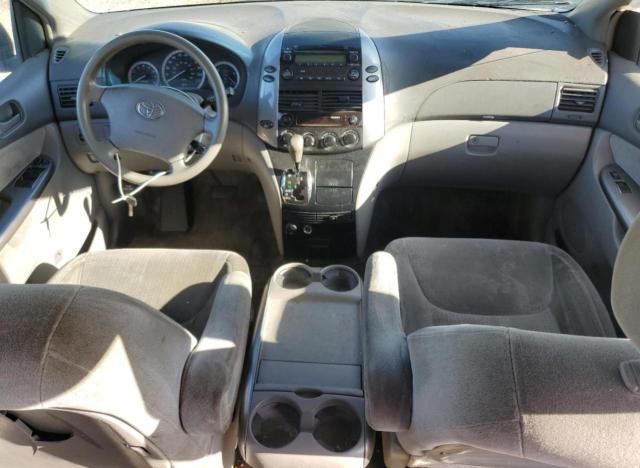 2007 Toyota Sienna CE