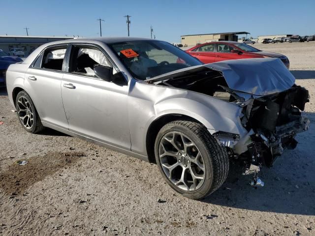 2018 Chrysler 300 Touring