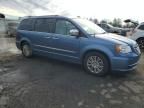 2012 Chrysler Town & Country Touring L