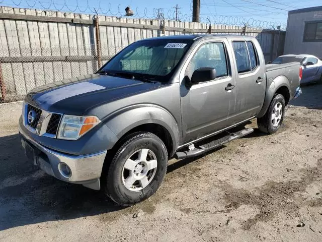 2005 Nissan Frontier Crew Cab LE