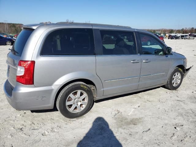 2013 Chrysler Town & Country Touring