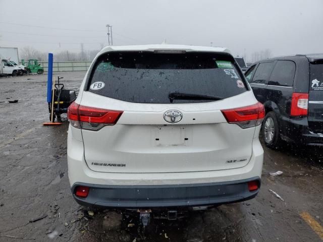 2018 Toyota Highlander SE