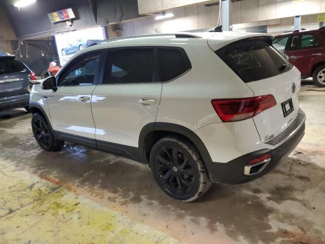 2022 Volkswagen Taos SE