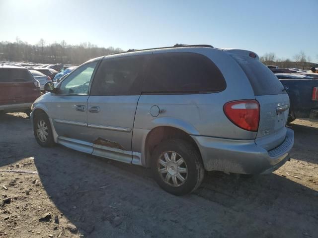 2006 Chrysler Town & Country Touring