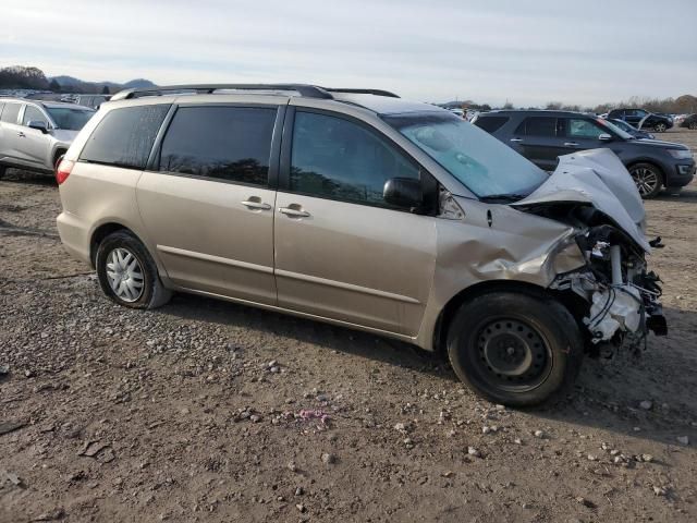 2007 Toyota Sienna CE