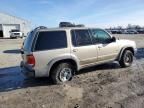 2000 Ford Explorer XLS