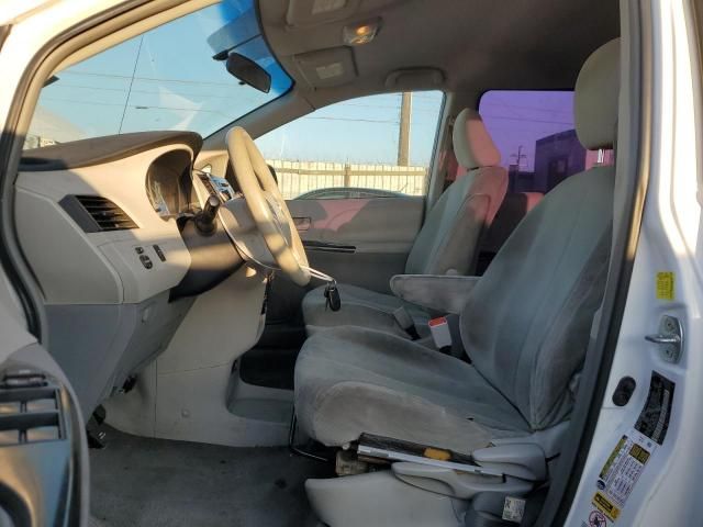 2011 Toyota Sienna Base