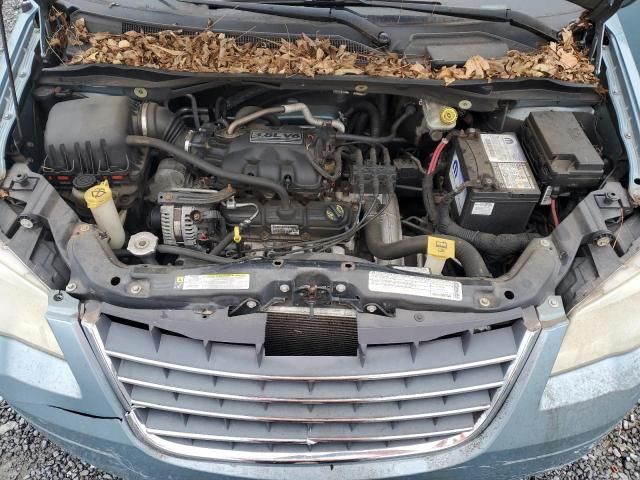 2009 Chrysler Town & Country Touring