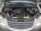 2010 Chrysler Town & Country LX