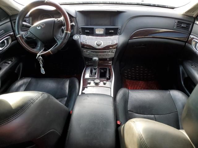 2011 Infiniti M37