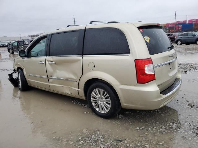 2012 Chrysler Town & Country Limited