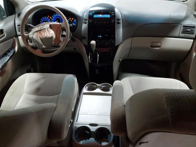 2008 Toyota Sienna CE